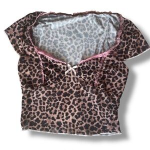 Y2K Leopard Print Crop Top with Pink Accents